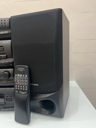 Equipo de música Kenwood con CD y radio