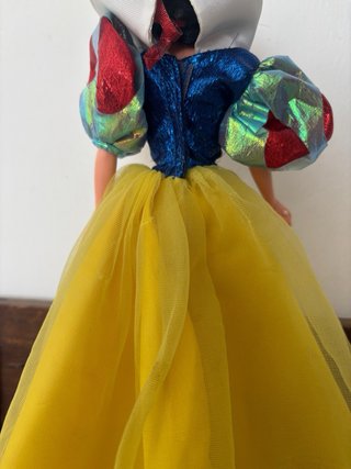 Muñeca Blancanieves Disney Ojos Brillantes