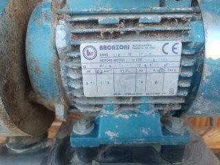 Motor de ordeño azul