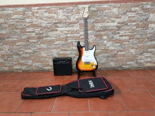 Guitarra Eléctrica IMAN con Amplificador y funda