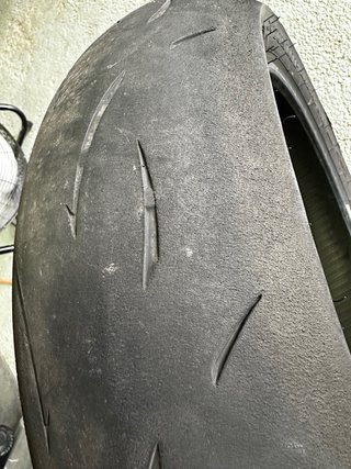 Neumático trasero Dunlop D212 180/55 17
