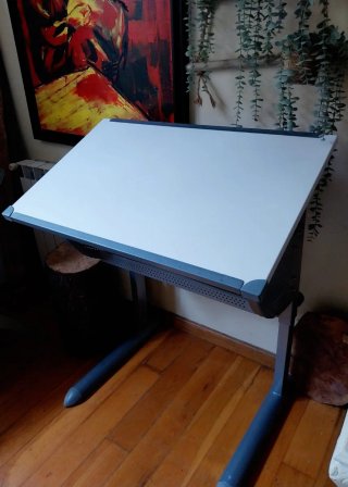 Mesa de dibujo inclinable gris y blanca oferta hoy