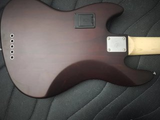 Bajo Eléctrico Sire V7 5 Cuerdas