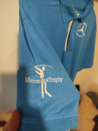 Gorra y polo Mercedes-Benz Blanca