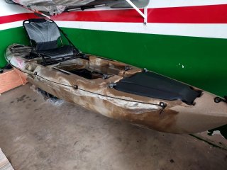 Kayak de pesca Falcon H12.