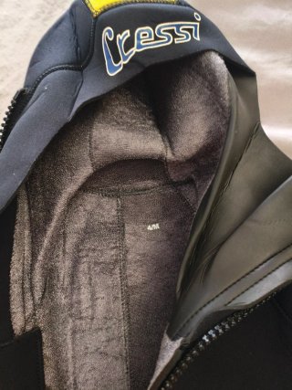 Traje de buceo Cressi corto con capucha
