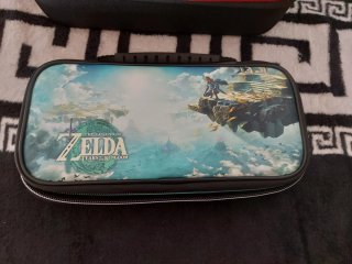 Nintendo Switch OLED Edizione Zelda + Extra