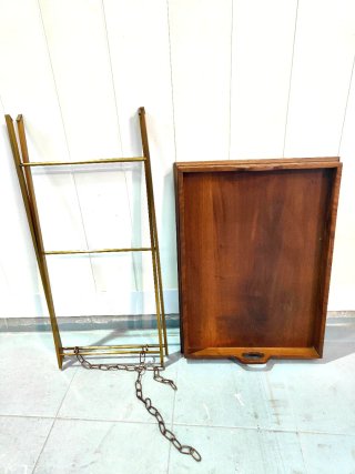 Mesa auxiliar vintage latón y madera
