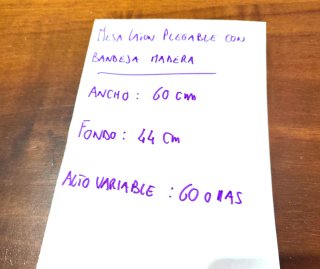 Mesa auxiliar vintage latón y madera