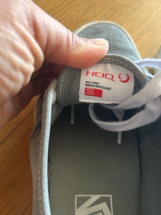 Vans Auténticas Gris