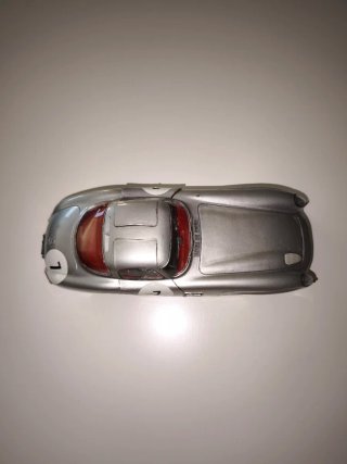 Carrocería mercedes escala 1/24 de plastico
