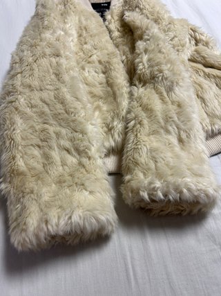 Chaqueta pelo Bershka talla S