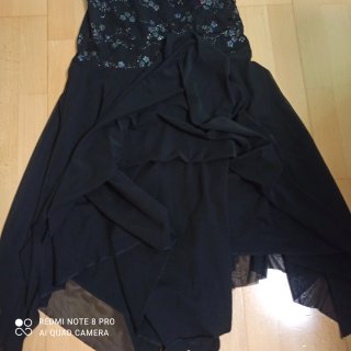 Vestido fiesta negro lentejuelas y tul