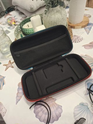 Nintendo Switch V1 + accesorios