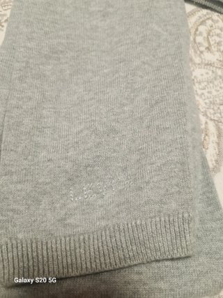 Gorro y bufanda Levi's gris