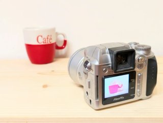 Cámara Fujifilm S304 + Teleobjetivo 1.5x
