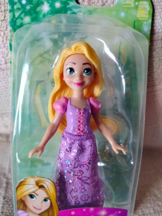 Lote Princesas Disney: Bella y Rapunzel