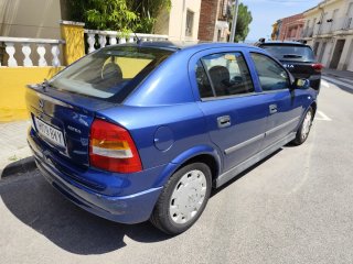 2 Opel Astra gasolina año 2002
