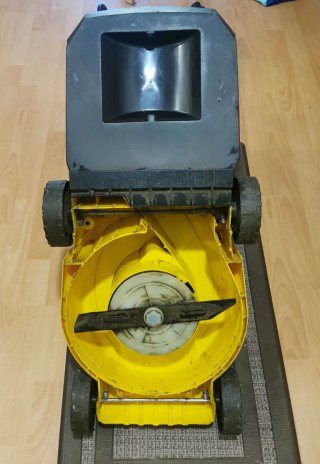 Cortacésped Eléctrico Garland 900W