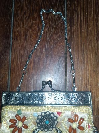 Bolso de fiesta vintage con pedrería