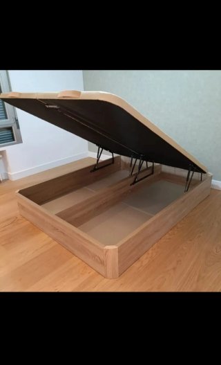 Canapé abatible de madera