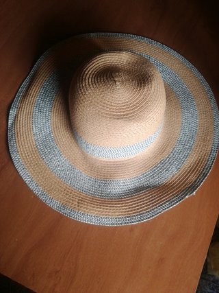 Sombrero de playa