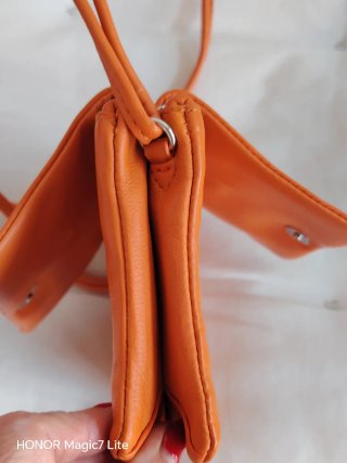 Bolso piel bandolera Zara