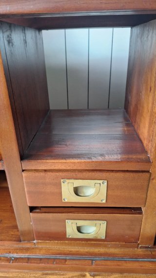 Aparador Teca con Puertas Correderas