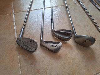 Lote 7 palos de golf Wilson ProStaff + fundas