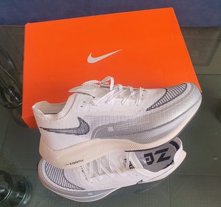 Nike ZoomX Vaporfly Next 2 Gris/Blanco