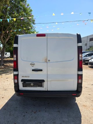 Nissan NV300 2017