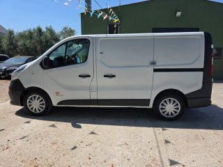 Nissan NV300 2017