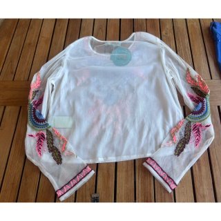 Blusa tul bordada étnica blanca