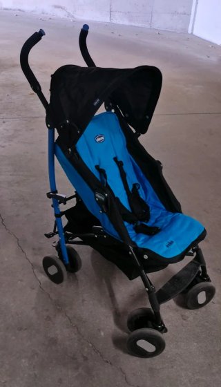 Silla de paseo Chicco Echo + plástico lluvia