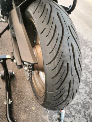 CF Moto 700 MT Trail