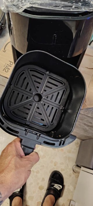 Freidora de aire 4L marca bergner