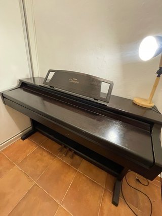 Piano Digital Yamaha Clavinova