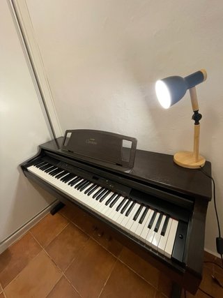 Piano Digital Yamaha Clavinova