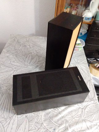 Altavoces Antiguas Philips de Madera.