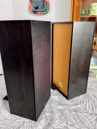 Altavoces Antiguas Philips de Madera.