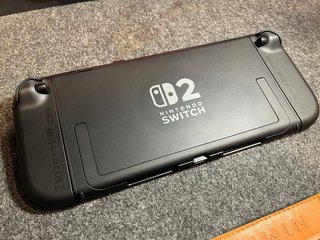 Nintendo Switch 2 con caja y accesorios.Como nueva