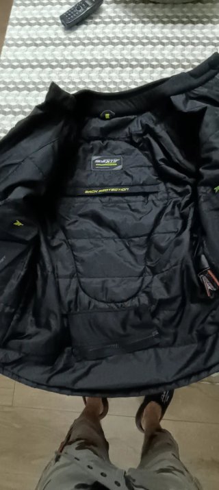 Chaqueta Seventy Degrees Talla L Negra