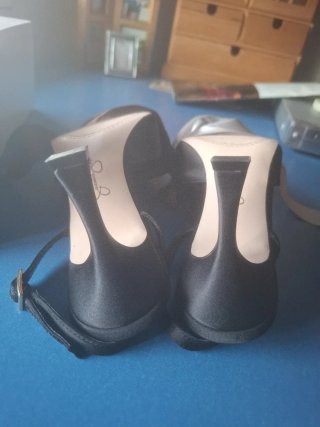 Zapatos de tacón negros Jessica Simpson