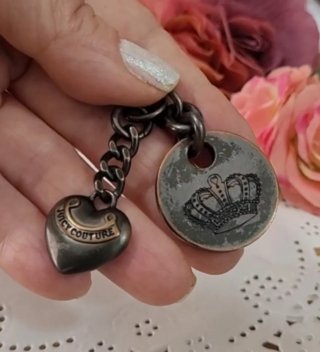 Colgante Juicy Couture Corazón y Corona Vintage