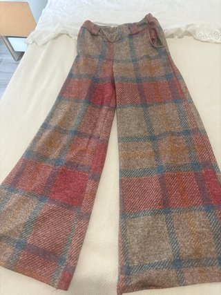 Pantalón cuadros paño ancho