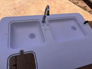 Fregadero de camping portátil