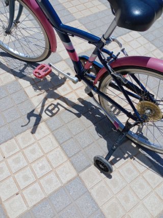 Bicicleta BTWIN niña(. 24")