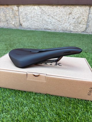 Sillín Fizik Vento Argo R1