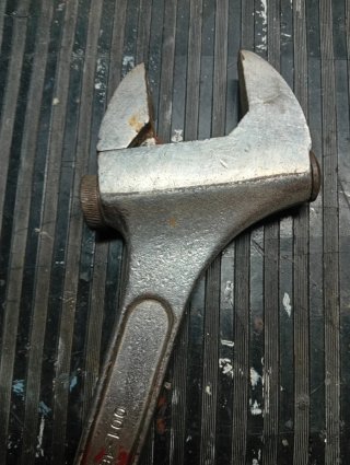 Llave inglesa ajustable 16 IRIMO