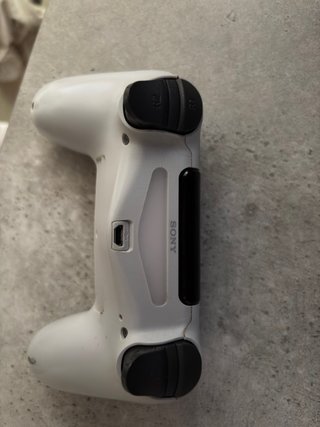 Joystick PS4 non funzionante per pezzi di ricambio